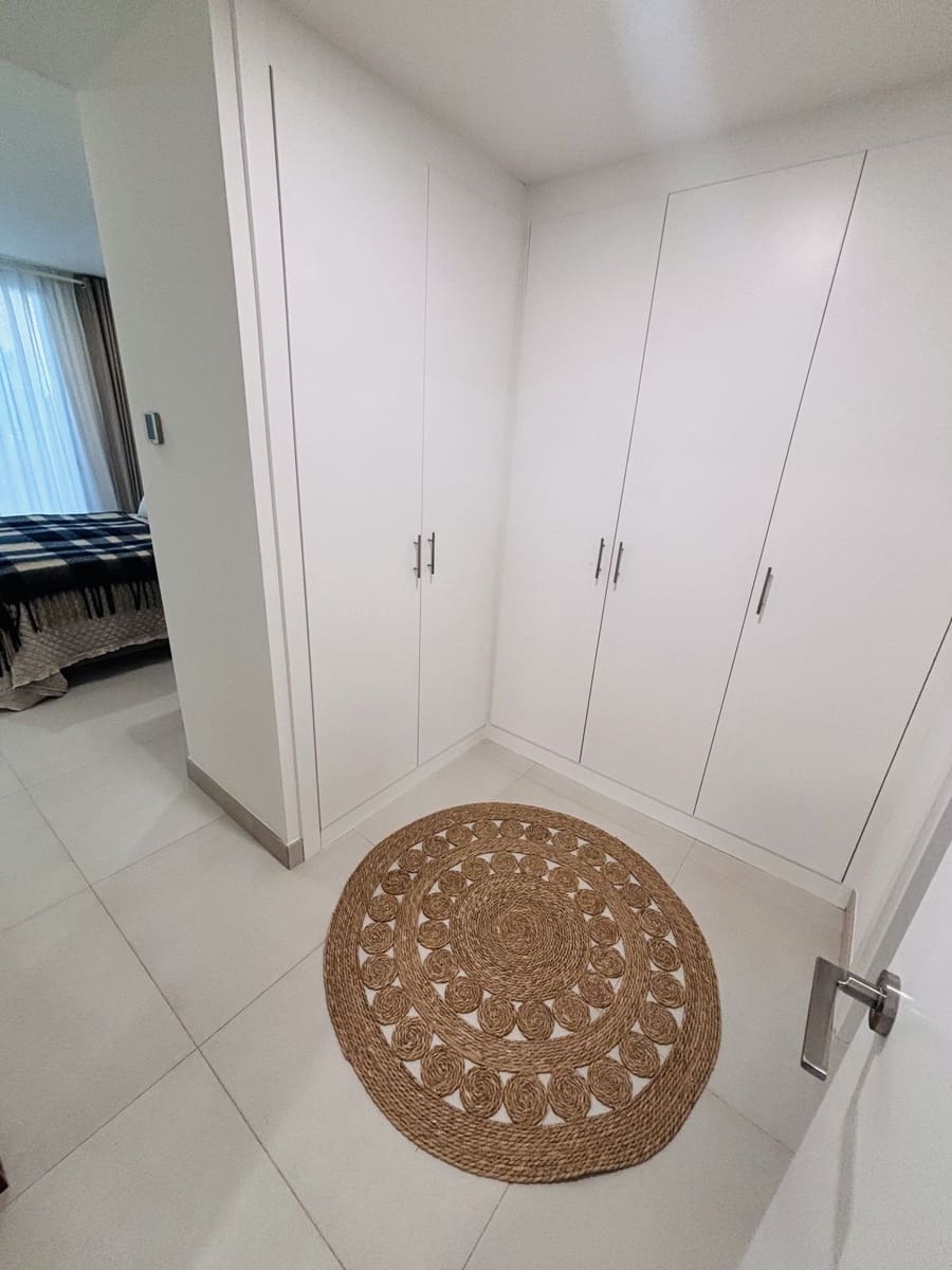 3 soveværelse Lejlighed til salg i La Cala de Mijas med swimmingpool garage - € 925.000 (Ref: 9751907)