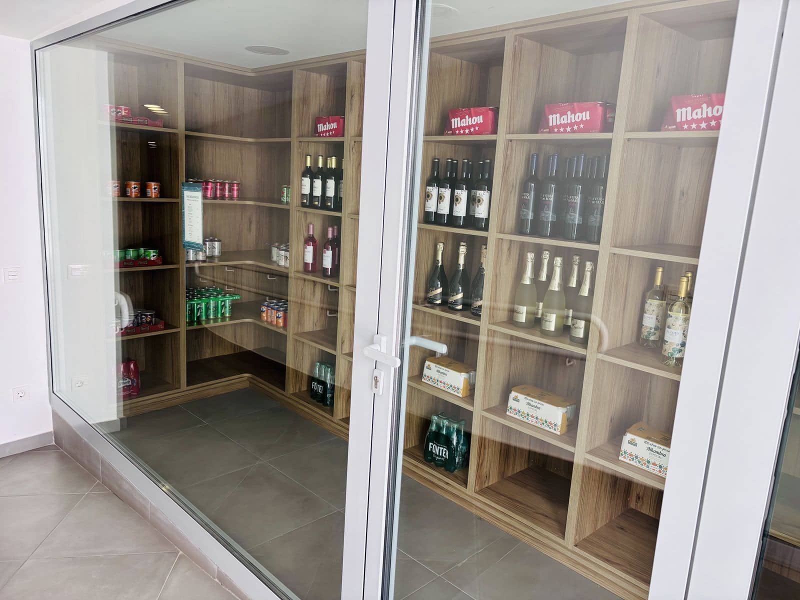 3 soveværelse Lejlighed til salg i La Cala de Mijas med swimmingpool garage - € 925.000 (Ref: 9751907)