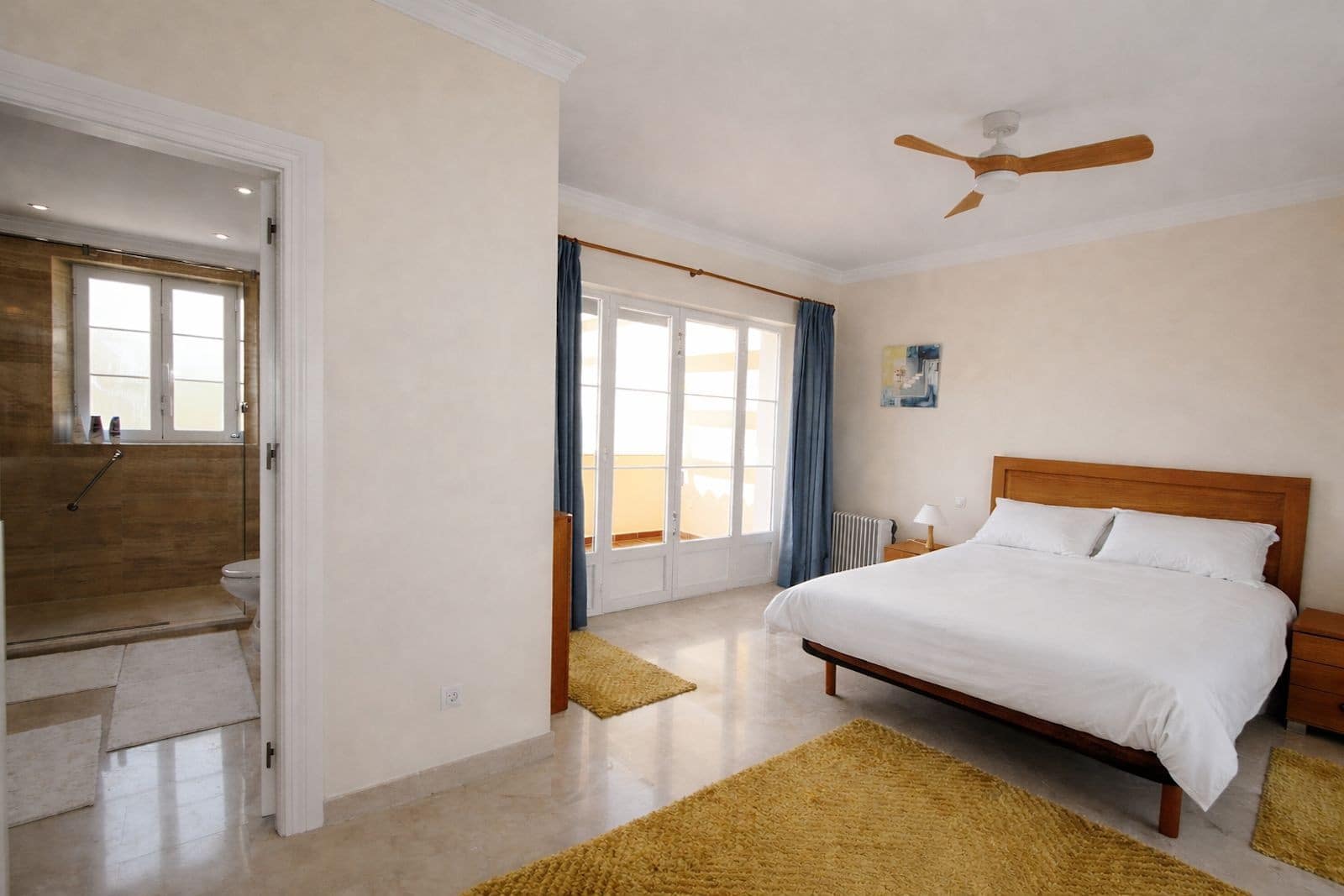 3 bedroom Semi-detached Villa for sale in Marbella with pool garage - € 695,000 (Ref: 9755563)
