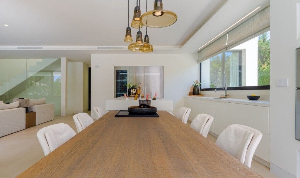 4 soveværelse Villa til salg i Marbella med swimmingpool garage - € 3.495.000 (Ref: 9761898)