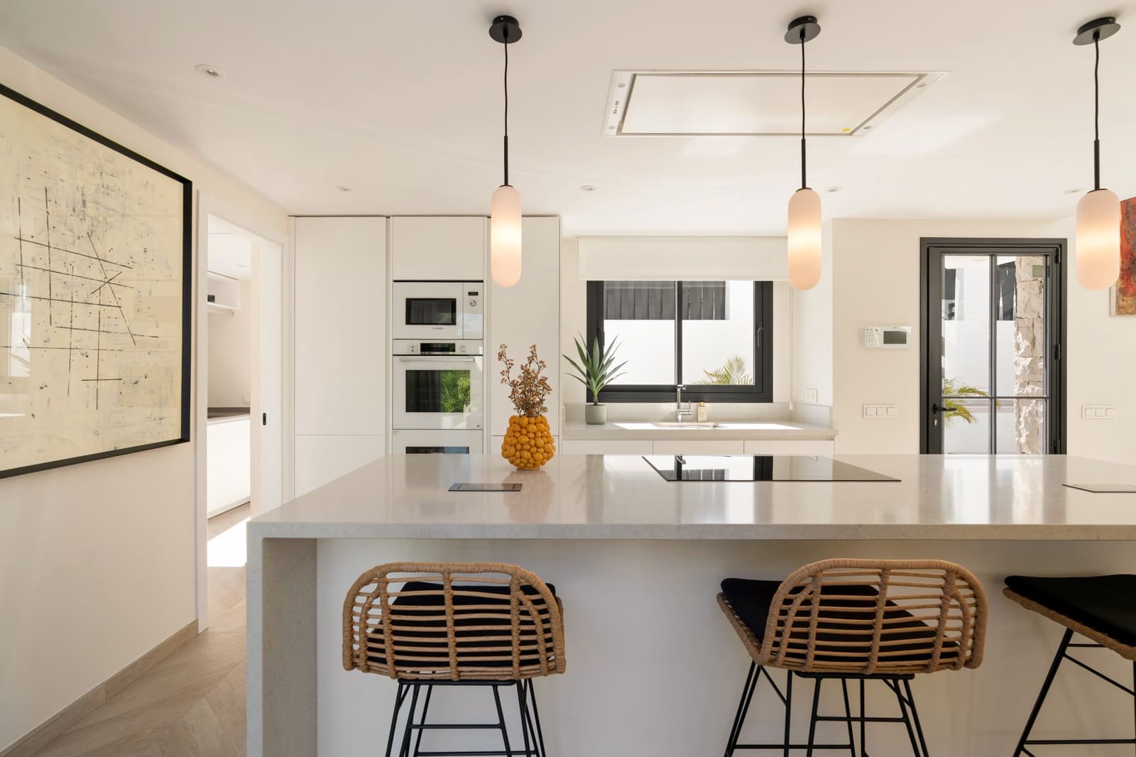 4 chambre Villa/Maison à vendre à Nueva Andalucia avec piscine garage - 3 250 000 € (Ref: 9770571)