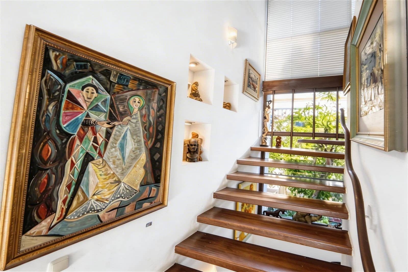 3 bedroom Villa for sale in Estepona with pool garage - € 2,950,000 (Ref: 9772912)