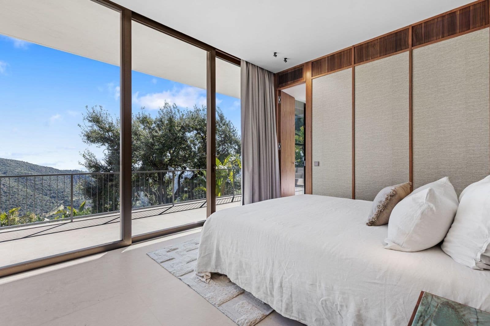 5 soveværelse Villa til salg i Benahavis med swimmingpool garage - € 4.590.000 (Ref: 9772916)