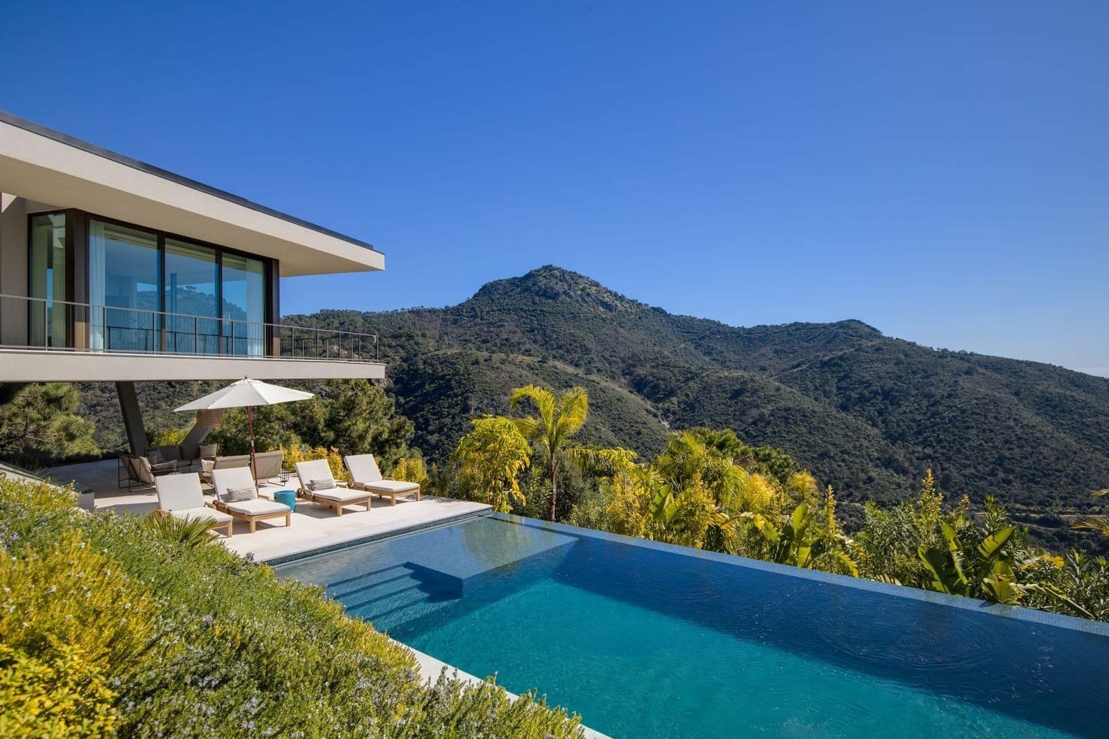 5 soveværelse Villa til salg i Benahavis med swimmingpool garage - € 4.590.000 (Ref: 9772916)