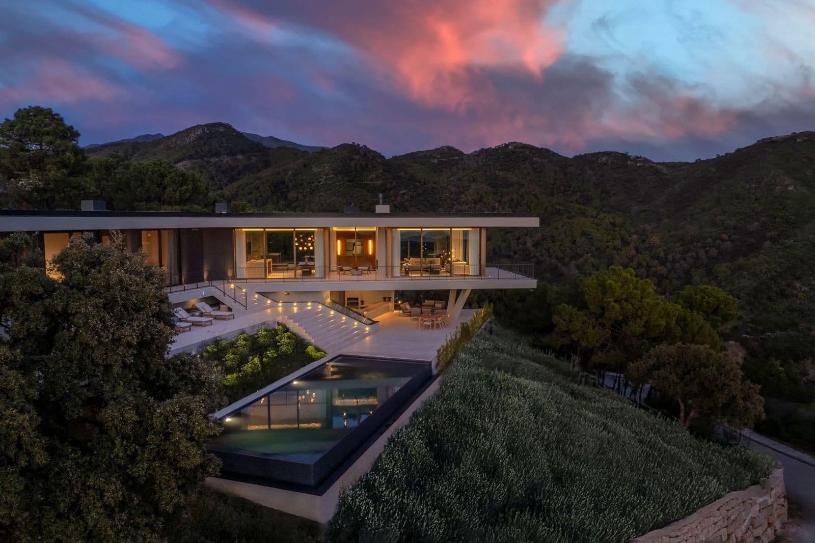 5 soveværelse Villa til salg i Benahavis med swimmingpool garage - € 4.590.000 (Ref: 9772916)