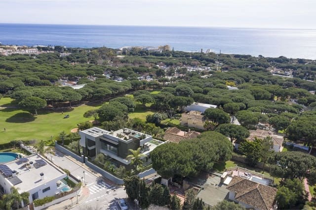 5 slaapkamer Villa te koop in Marbella met zwembad garage - € 4.275.000 (Ref: 9772919)