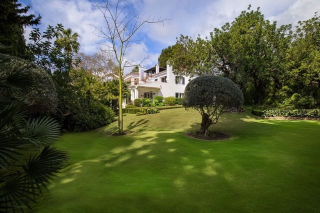 5 quarto Moradia para venda em Marbella com piscina garagem - 4 850 000 € (Ref: 9772920)