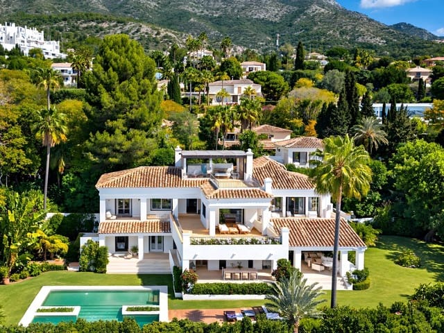 5 quarto Moradia para venda em Marbella com piscina garagem - 4 850 000 € (Ref: 9772920)