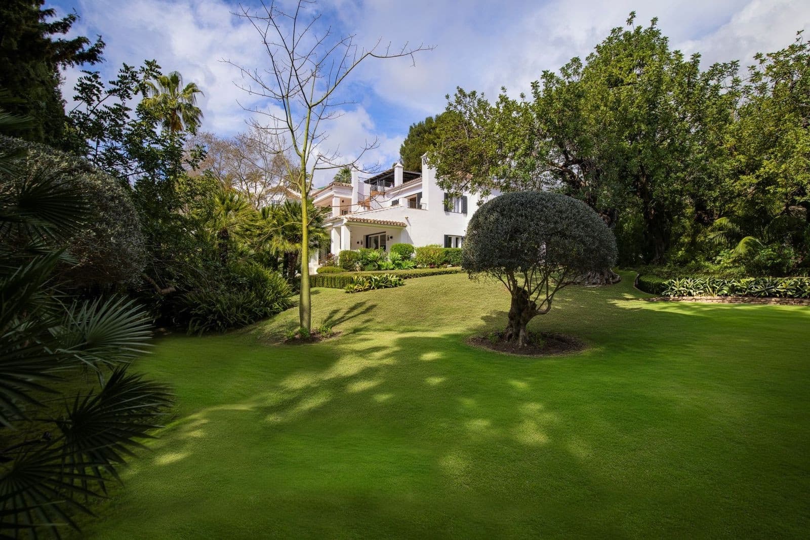 5 sovrum Villa till salu i Marbella med pool garage - 4 850 000 € (Ref: 9772920)