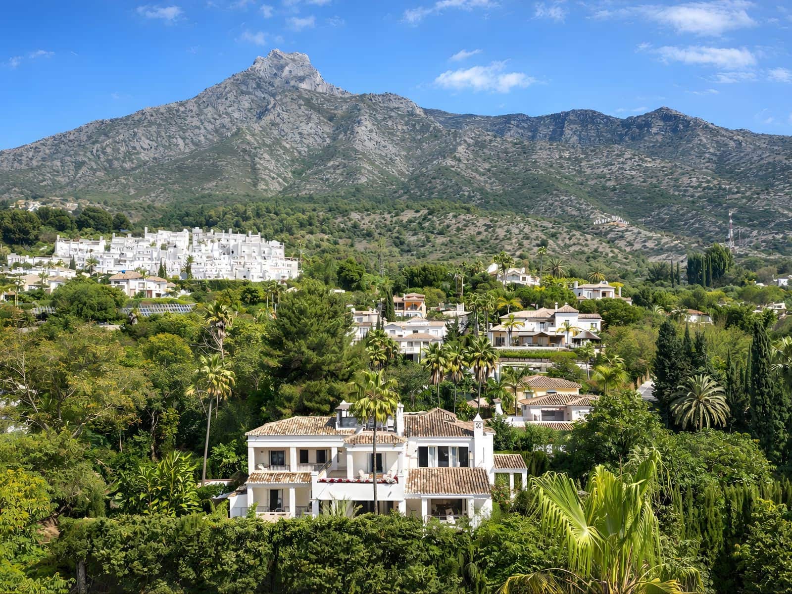 5 sovrum Villa till salu i Marbella med pool garage - 4 850 000 € (Ref: 9772920)
