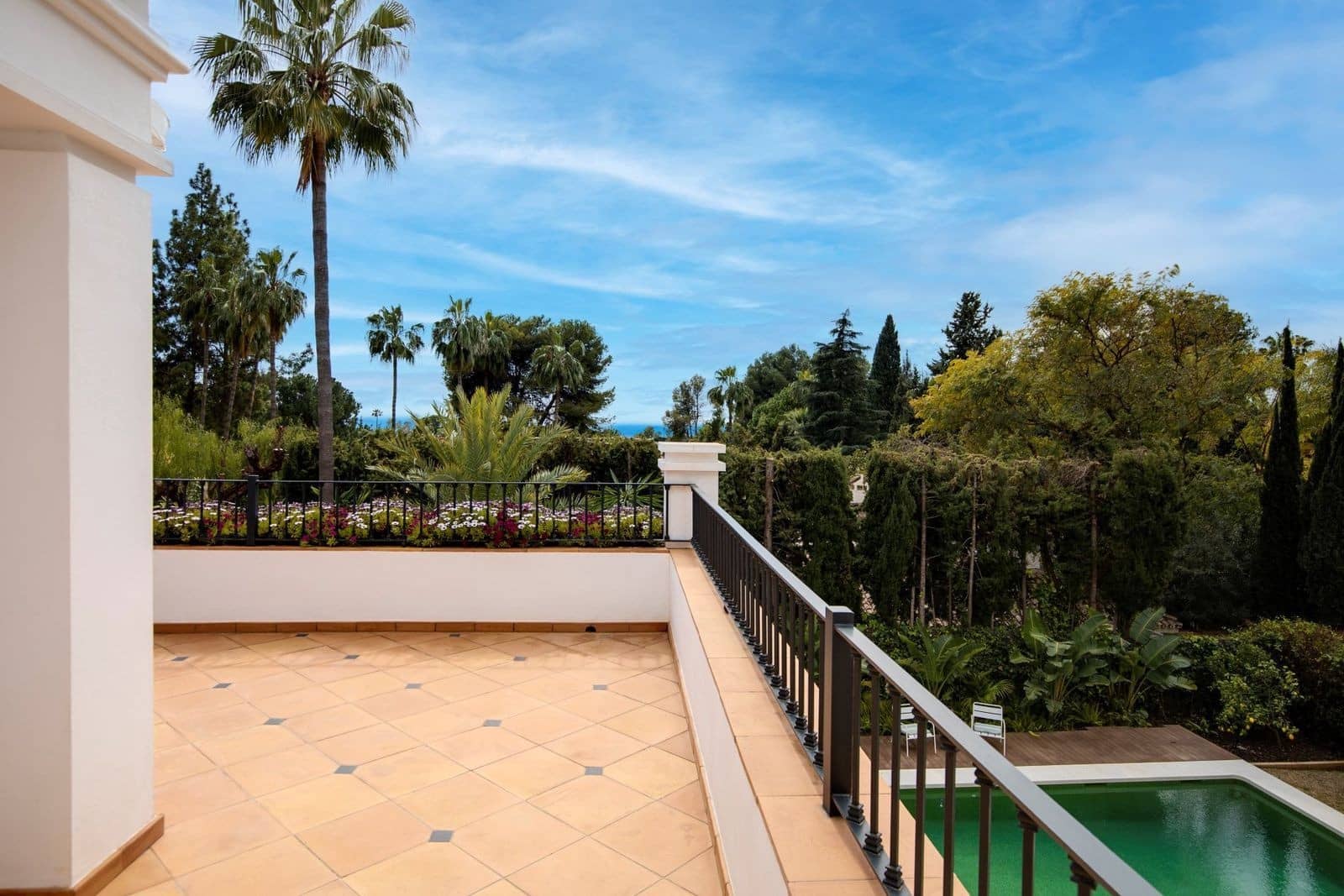 5 sovrum Villa till salu i Marbella med pool garage - 4 850 000 € (Ref: 9772920)