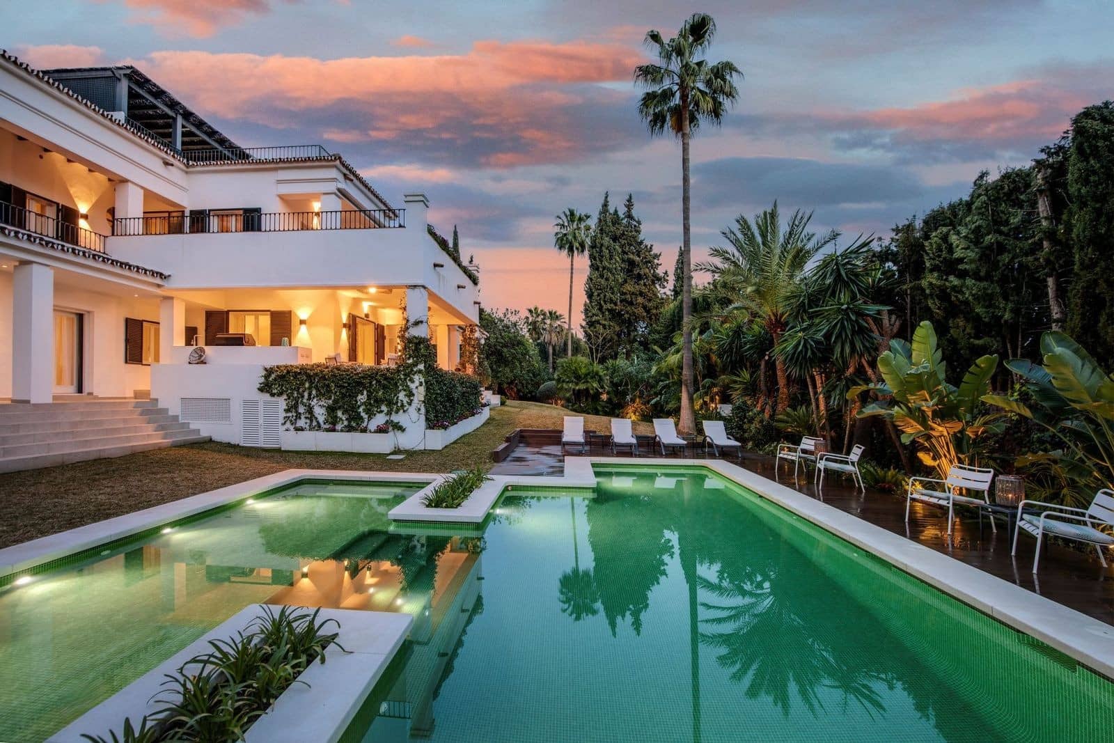 5 sovrum Villa till salu i Marbella med pool garage - 4 850 000 € (Ref: 9772920)
