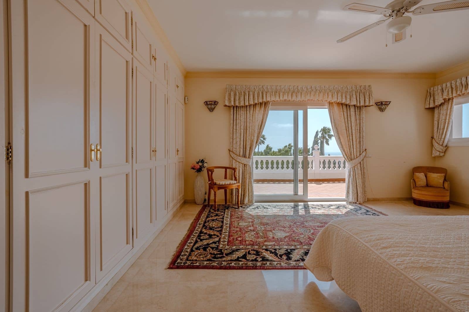 5 camera da letto Villa in vendita in El Paraiso con piscina garage - 2.150.000 € (Rif: 9772922)