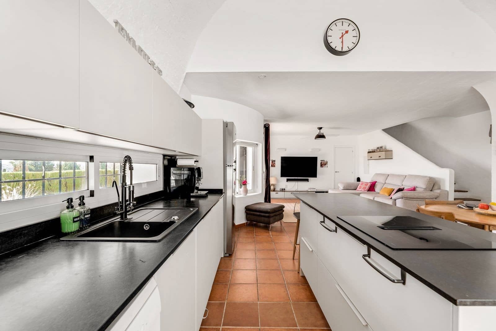 3 soveværelse Villa til salg i Mijas Costa med swimmingpool garage - € 1.100.000 (Ref: 9772923)