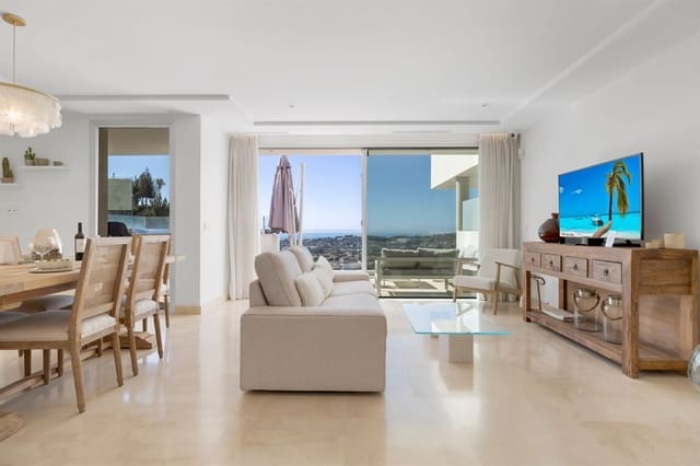 2 slaapkamer Penthouse te koop in Nueva Andalucia, Marbella met zwembad garage - € 950.000 (Ref: 9772925)