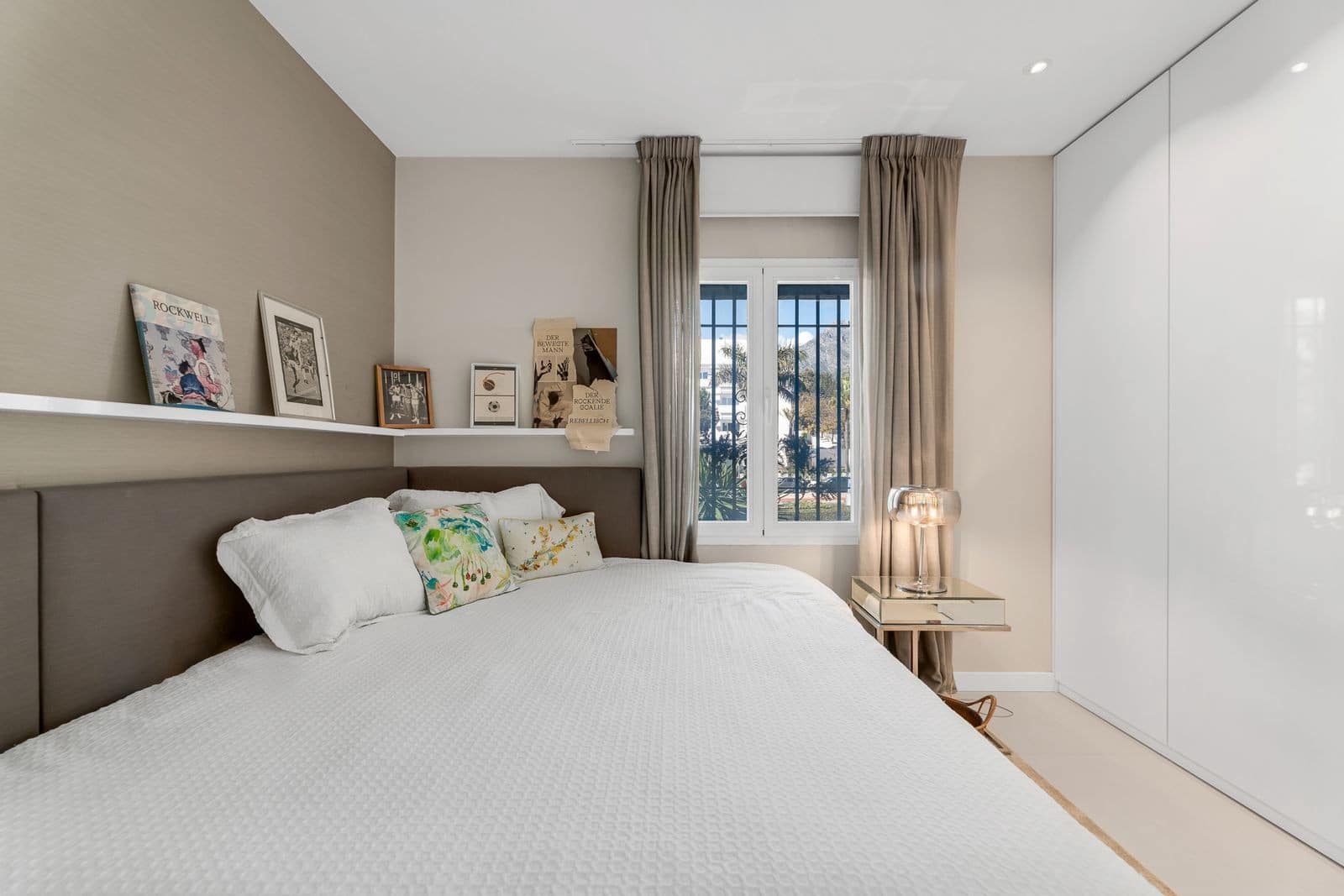 3 Zimmer Apartment zu verkaufen in Marbella mit Pool Garage - 2.985.000 € (Ref: 9772926)