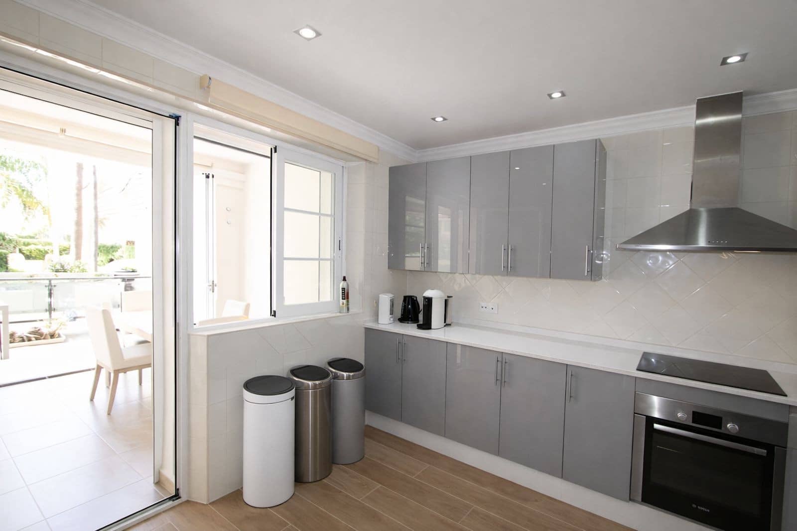 Pareado de 3 habitaciones en Marbella en venta con piscina garaje - 725.000 € (Ref: 9772927)