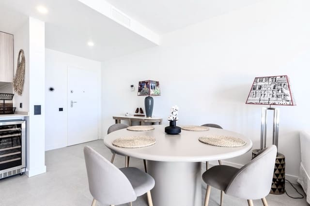 2 slaapkamer Appartement te koop in Marbella met zwembad garage - € 600.000 (Ref: 9772928)