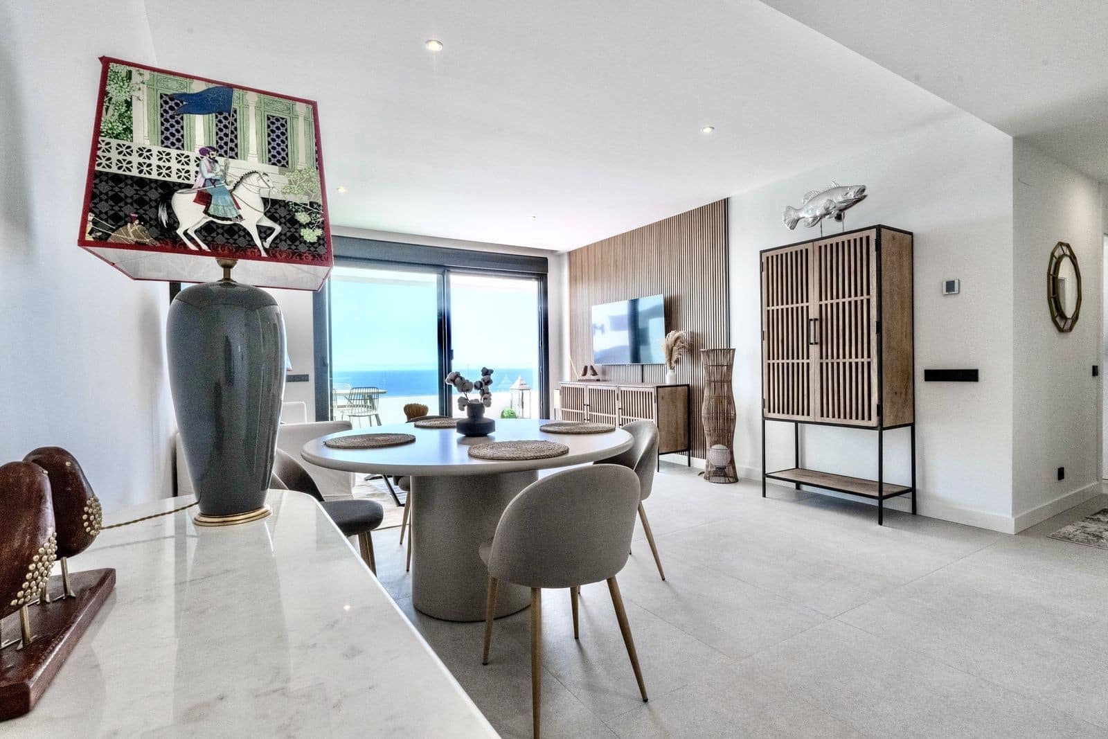 2 sypialnia Apartament na sprzedaż w Marbella z basenem garażem - 600 000 € (Ref: 9772928)