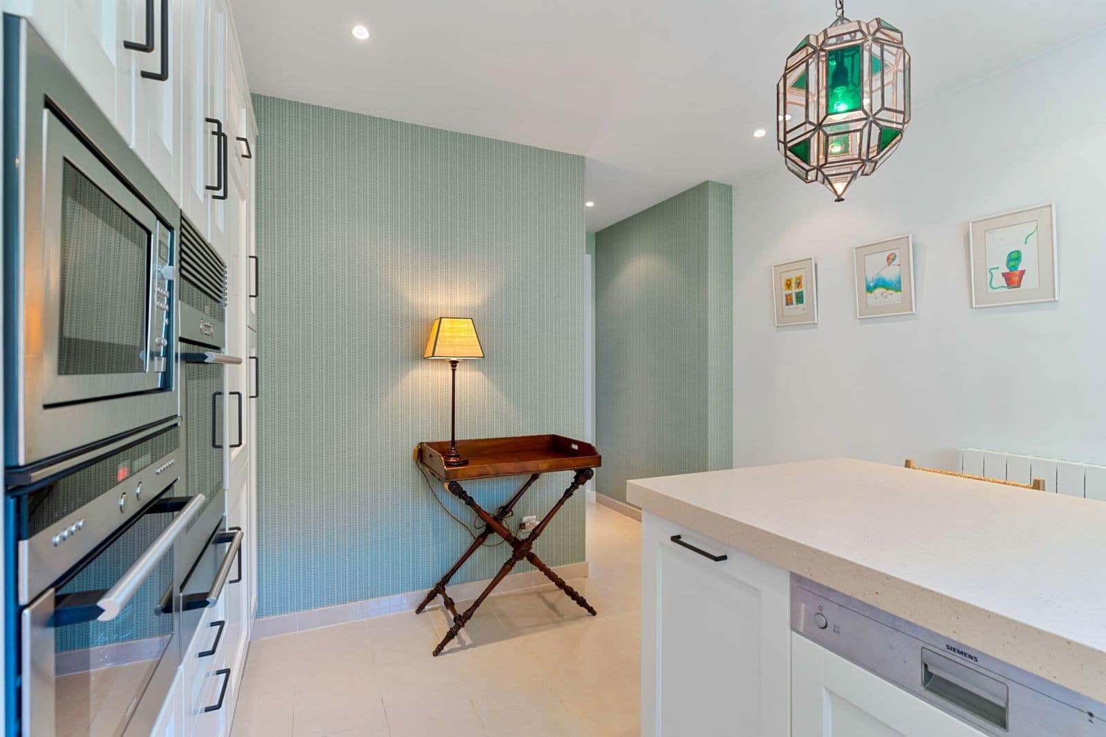 3 sypialnia Willa na sprzedaż w El Paraiso z basenem garażem - 1 650 000 € (Ref: 9772929)