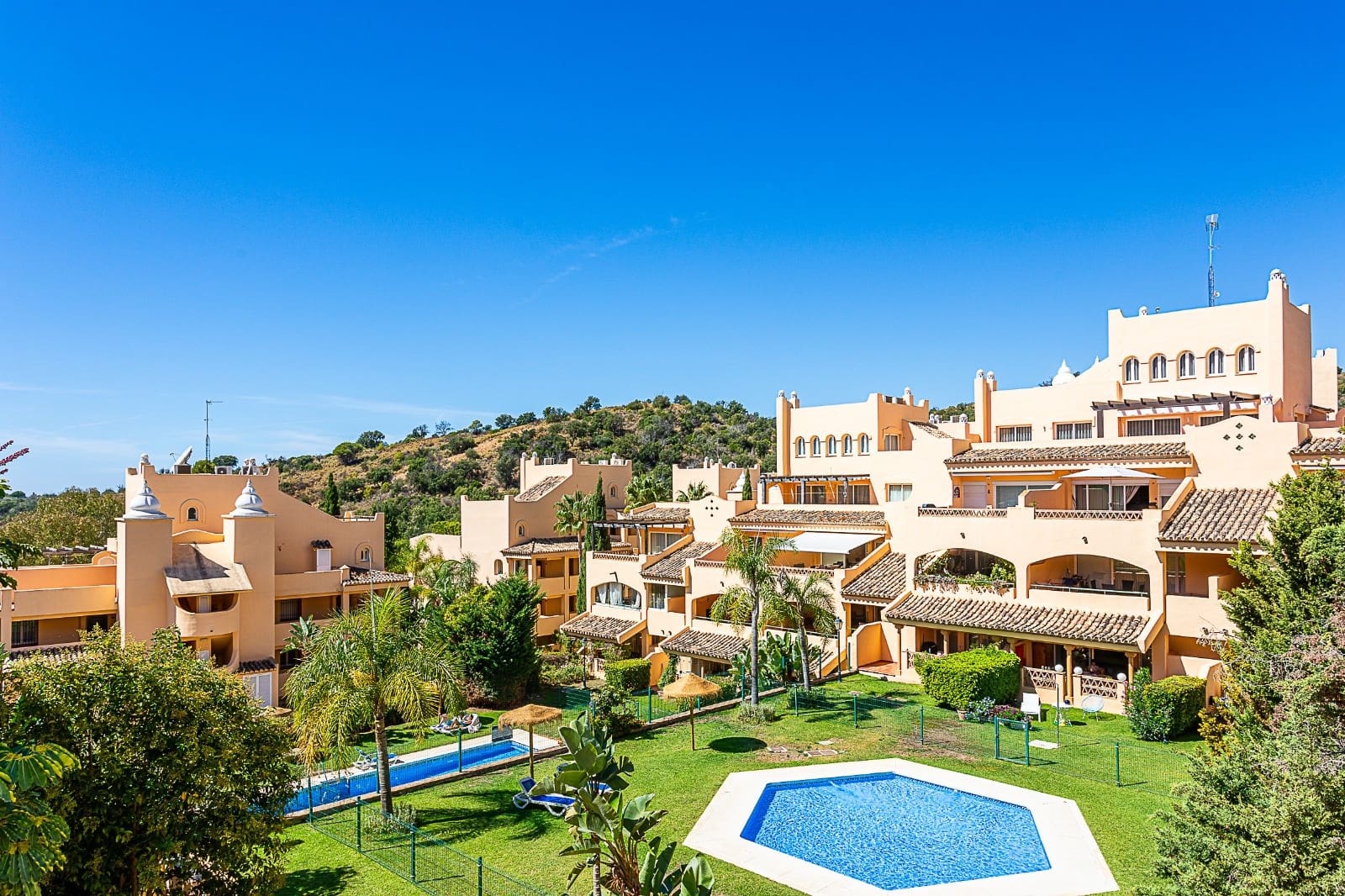 3 slaapkamer Penthouse te koop in Marbella met garage - € 709.000 (Ref: 9777990)