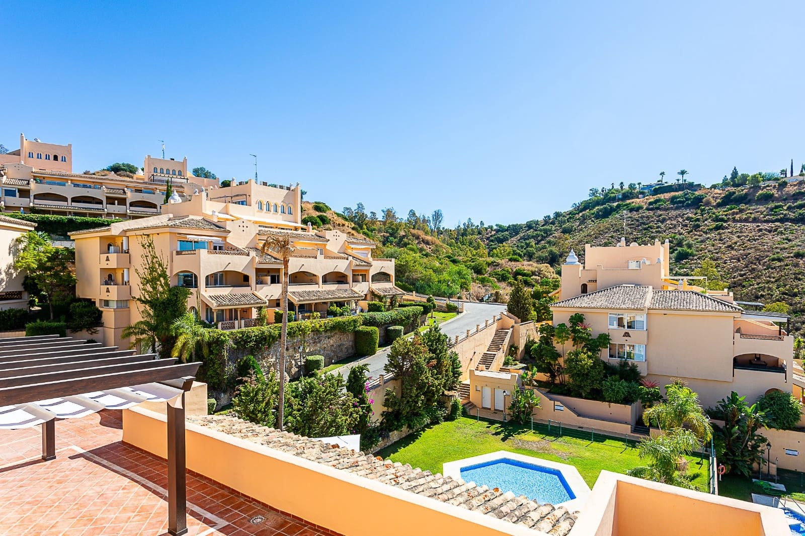 3 Zimmer Penthouse zu verkaufen in Marbella mit Garage - 709.000 € (Ref: 9777990)