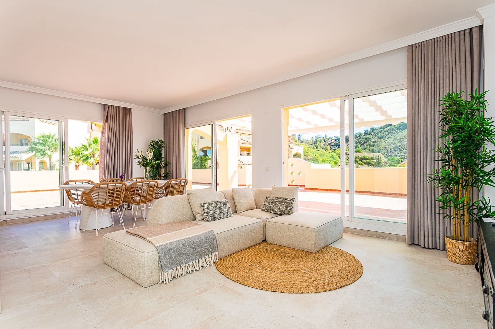 3 Zimmer Penthouse zu verkaufen in Marbella mit Garage - 709.000 € (Ref: 9777990)