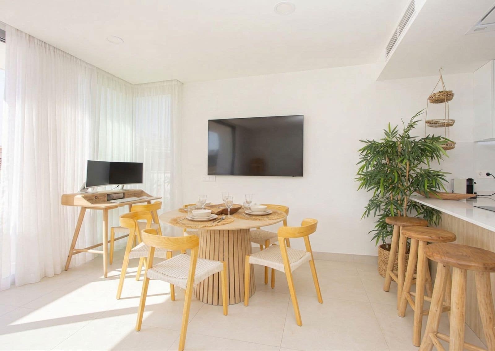 2 sypialnia Penthouse na sprzedaż w La Cala de Mijas z basenem garażem - 795 000 € (Ref: 9777991)