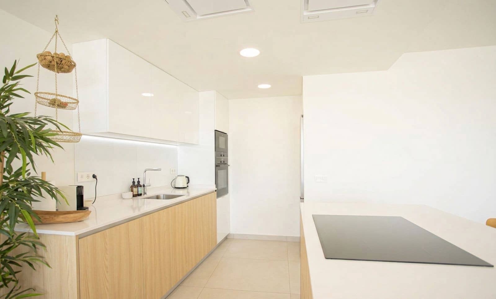 2 sypialnia Penthouse na sprzedaż w La Cala de Mijas z basenem garażem - 795 000 € (Ref: 9777991)