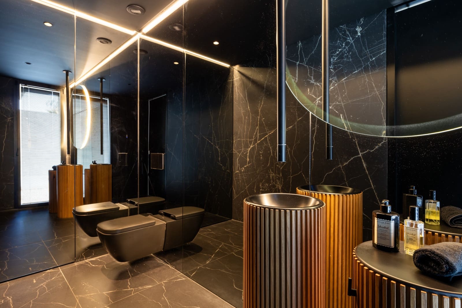 7 Zimmer Villa zu verkaufen in El Madronal mit Pool Garage - 11.500.000 € (Ref: 9777992)