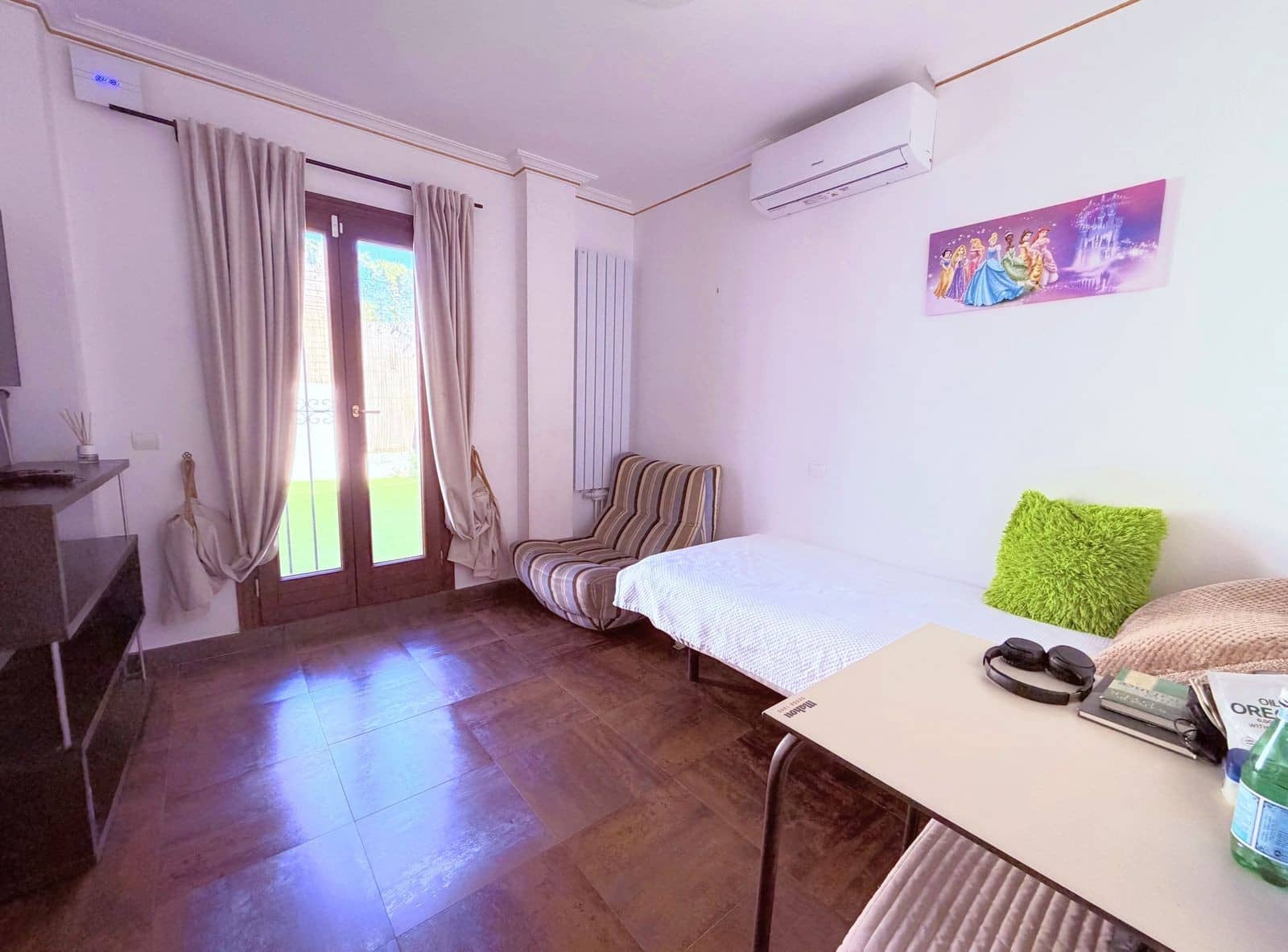 5 sypialnia Willa na sprzedaż w Buenas Noches z basenem garażem - 1 500 000 € (Ref: 9777993)