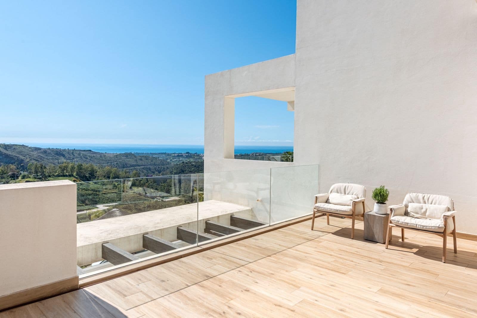 4 slaapkamer Penthouse te koop in Benahavis met zwembad garage - € 1.249.000 (Ref: 9777995)
