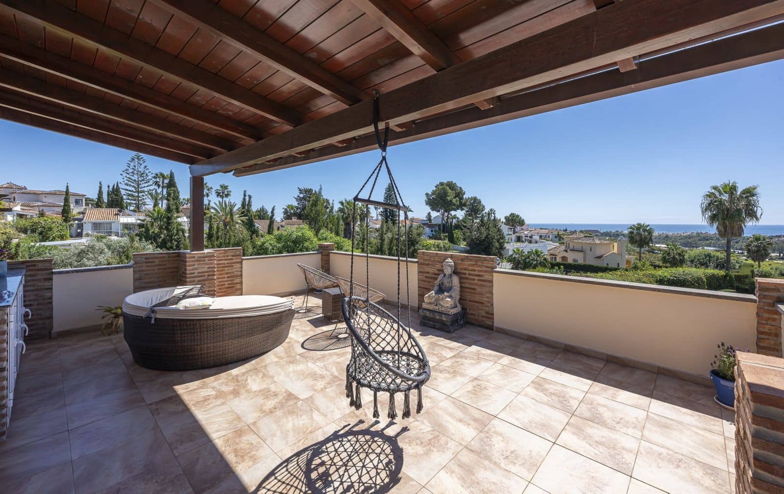 6 camera da letto Villa in vendita in Estepona con piscina garage - 1.550.000 € (Rif: 9777996)