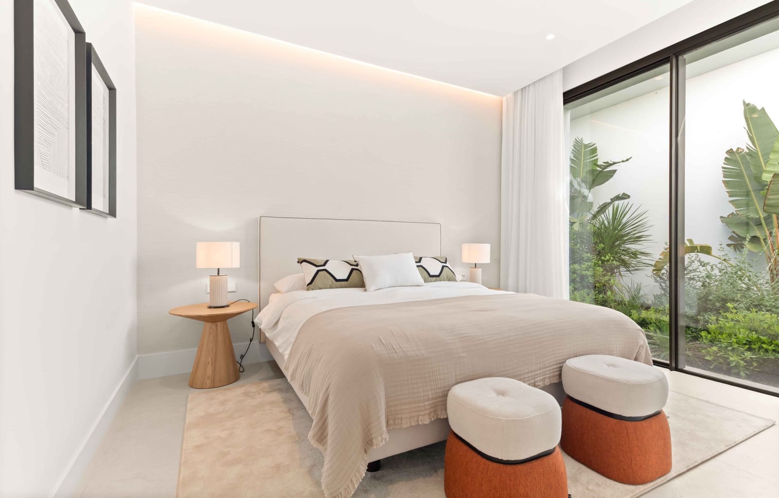 5 soverom Villa til salgs i San Pedro de Alcantara med svømmebasseng garasje - € 3 695 000 (Ref: 9780442)