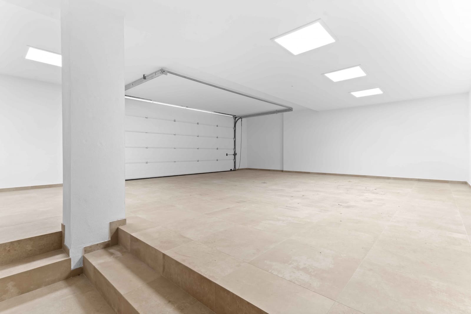 5 soverom Villa til salgs i San Pedro de Alcantara med svømmebasseng garasje - € 3 695 000 (Ref: 9780442)