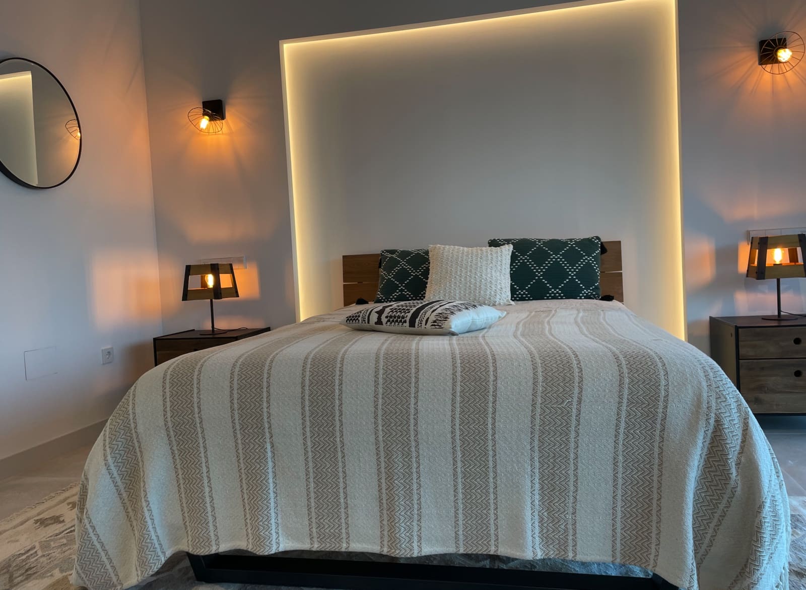 4 soveværelse Villa til salg i Mijas Costa med swimmingpool garage - € 1.650.000 (Ref: 9784347)