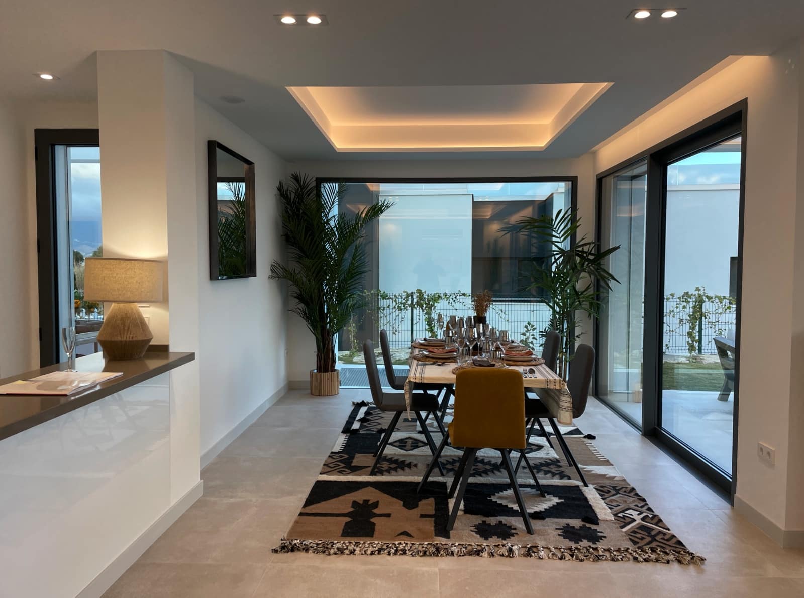 4 Zimmer Villa zu verkaufen in Mijas Costa mit Pool Garage - 1.650.000 € (Ref: 9784347)