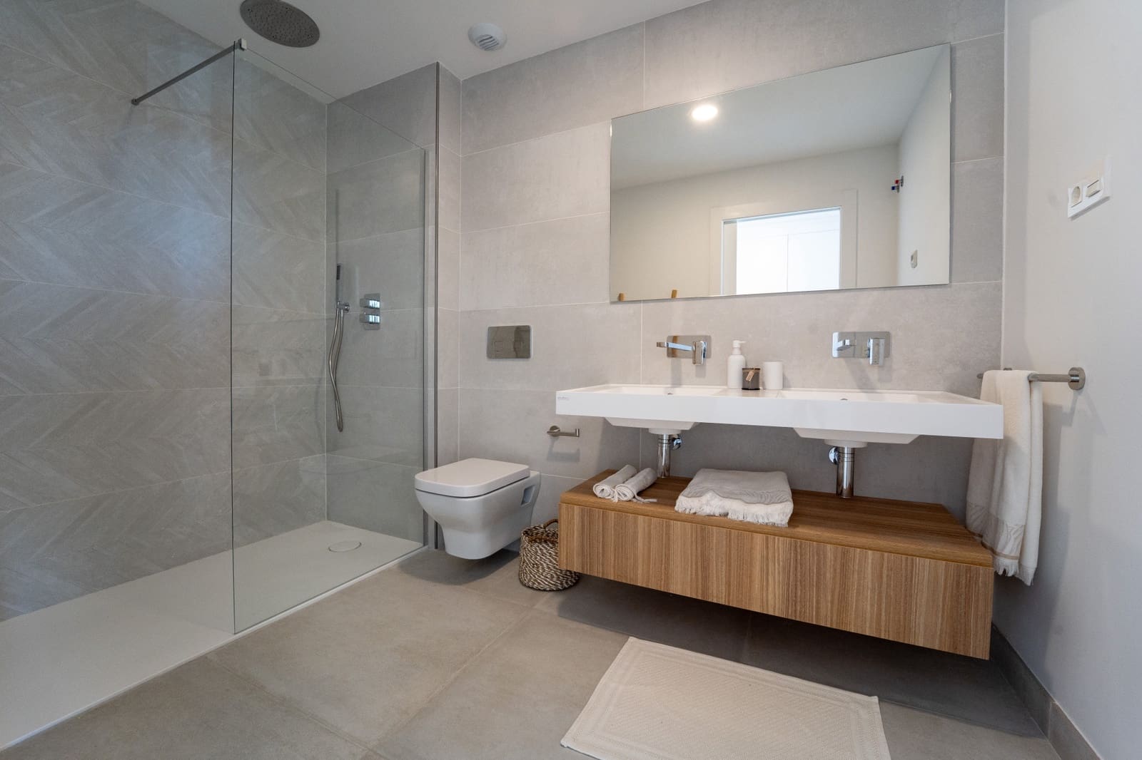 3 soveværelse Semi-Rækkehus til salg i El Chaparral med swimmingpool garage - € 812.000 (Ref: 9794488)