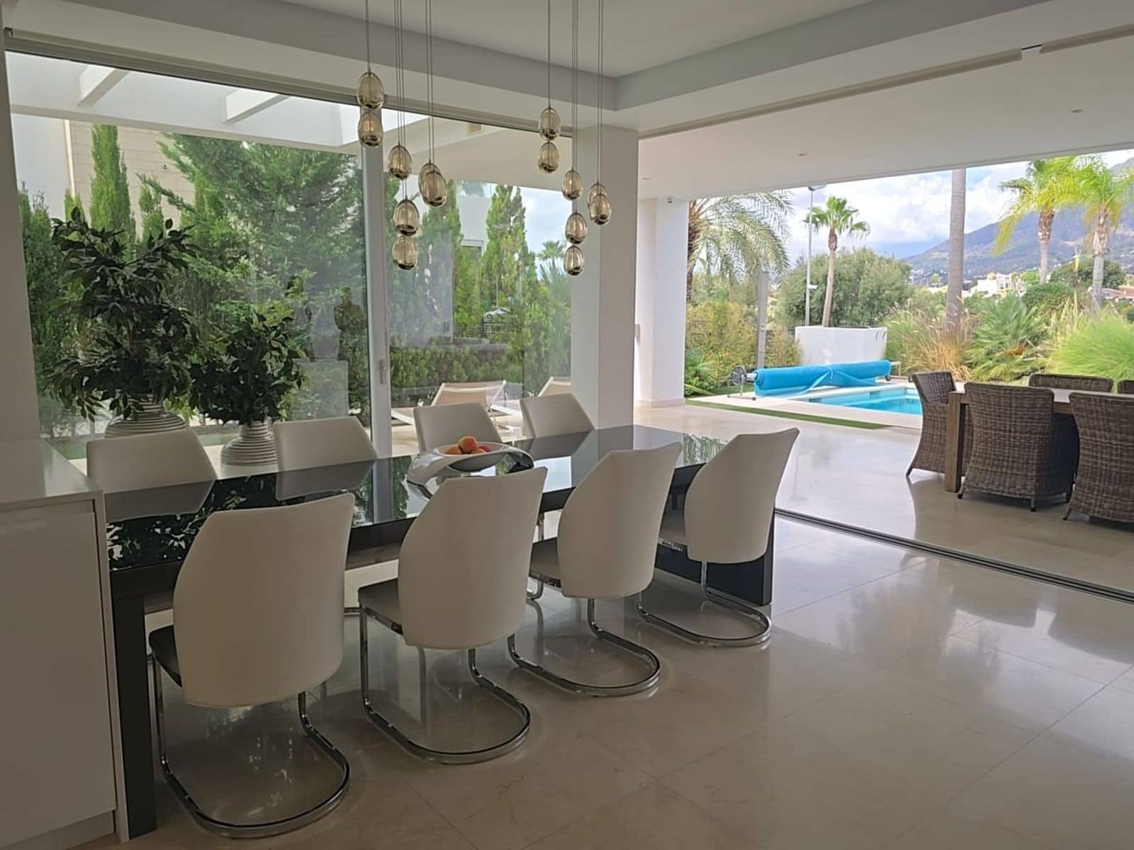 3 chambre Villa/Maison à vendre à Marbella avec piscine garage - 2 150 000 € (Ref: 9796991)