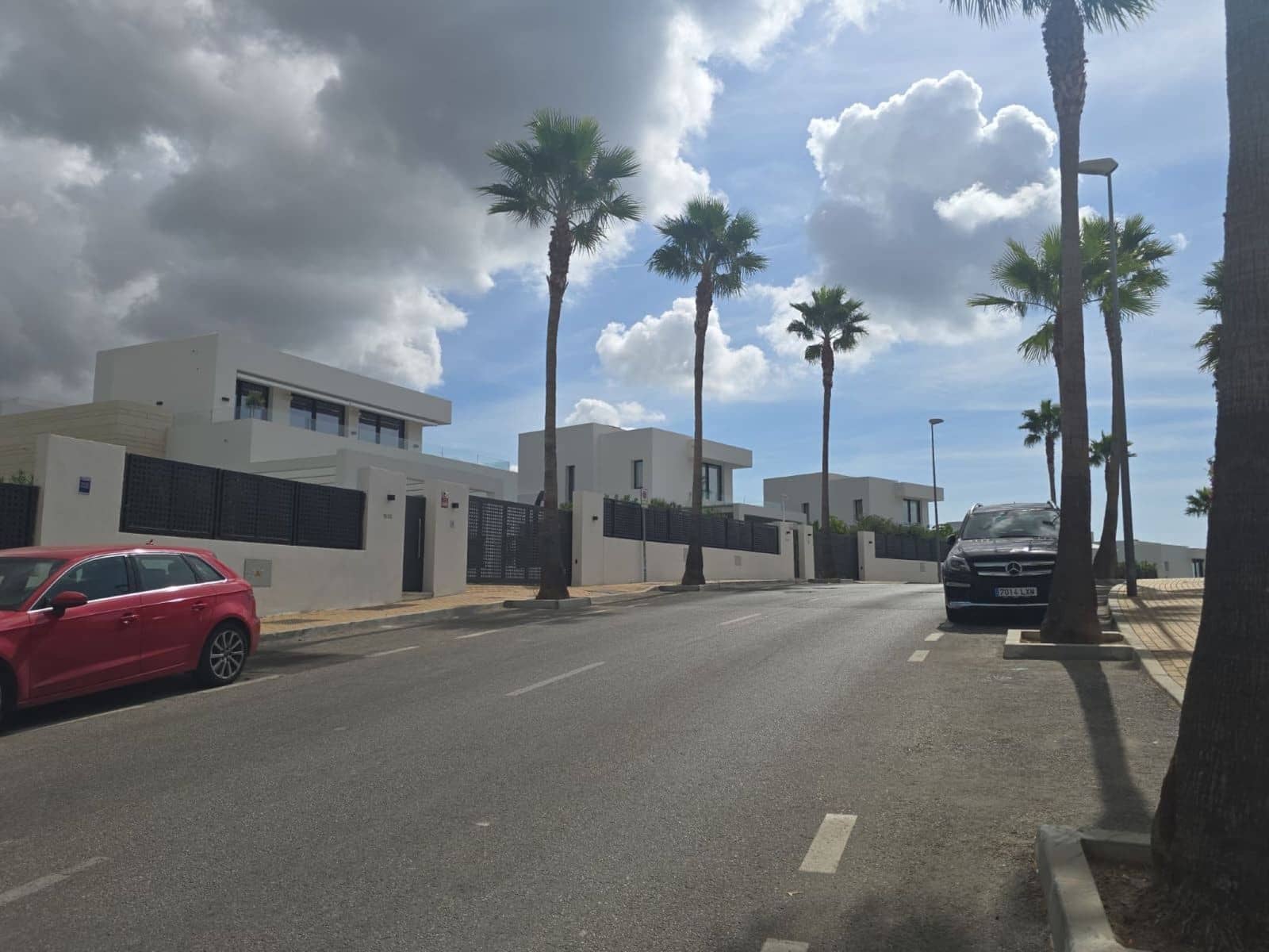 3 chambre Villa/Maison à vendre à Marbella avec piscine garage - 2 150 000 € (Ref: 9796991)