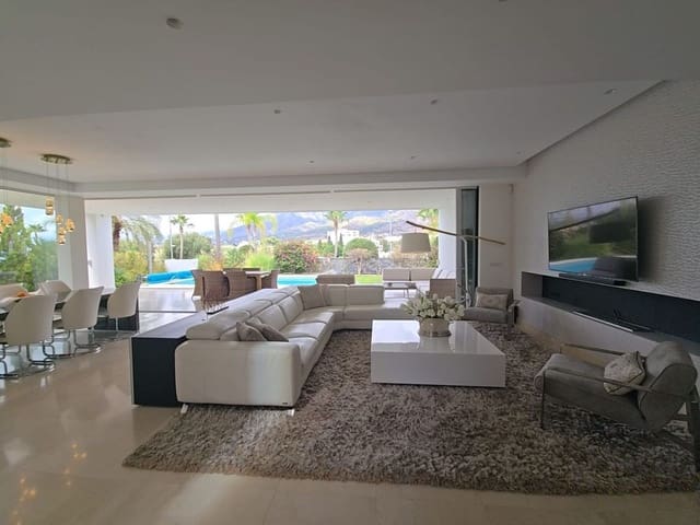 3 chambre Villa/Maison à vendre à Marbella avec piscine garage - 2 150 000 € (Ref: 9796991)