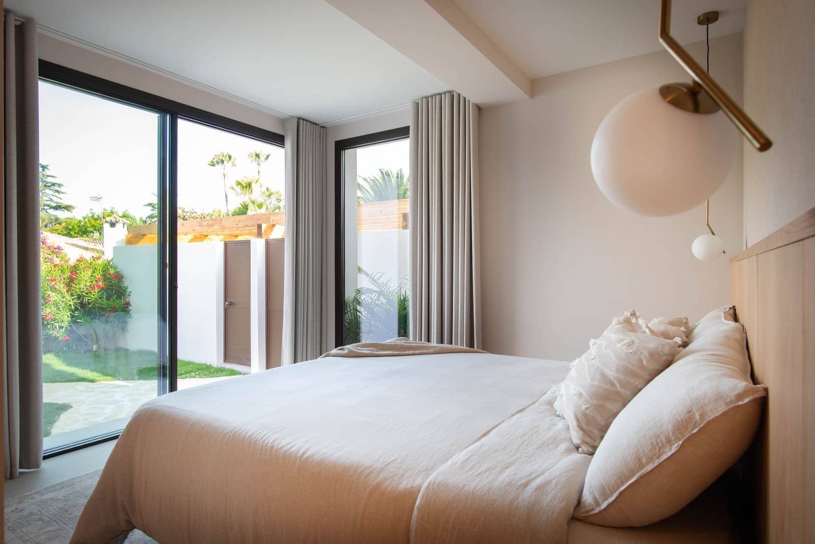 4 camera da letto Villa in vendita in Guadalmina con piscina garage - 3.150.000 € (Rif: 9796992)