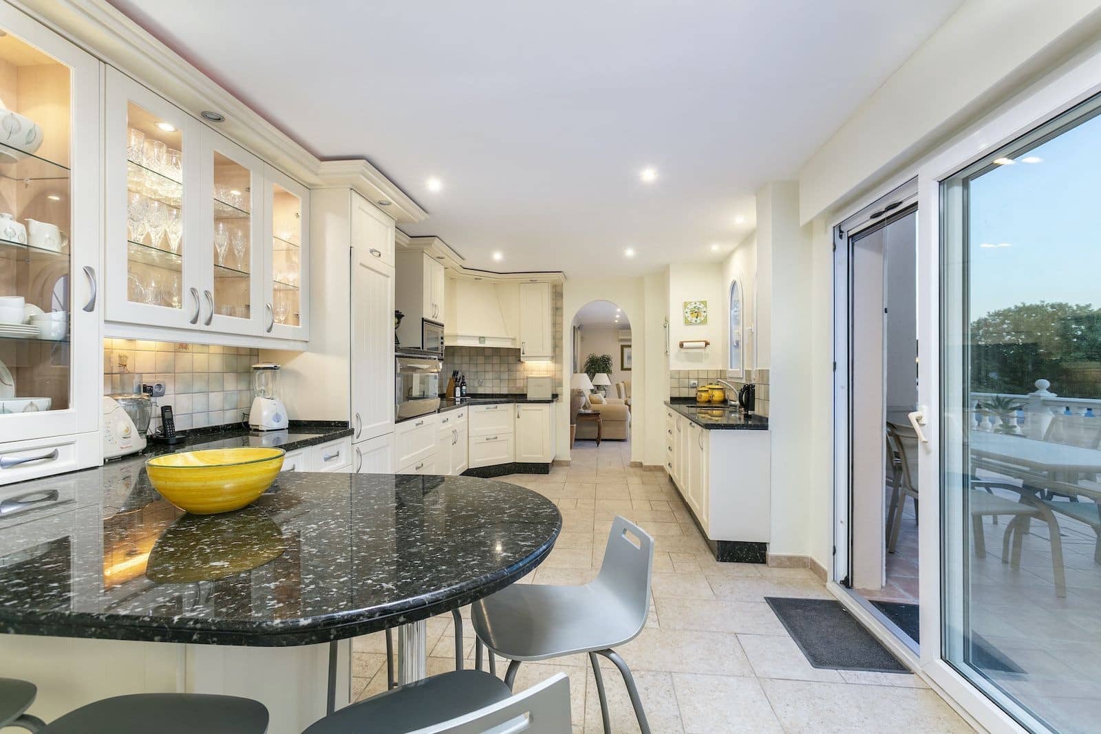 5 sypialnia Willa na sprzedaż w Marbella z basenem garażem - 5 995 000 € (Ref: 9796993)