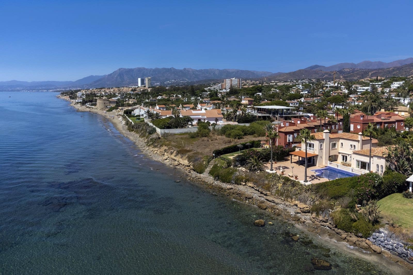 5 sypialnia Willa na sprzedaż w Marbella z basenem garażem - 5 995 000 € (Ref: 9796993)