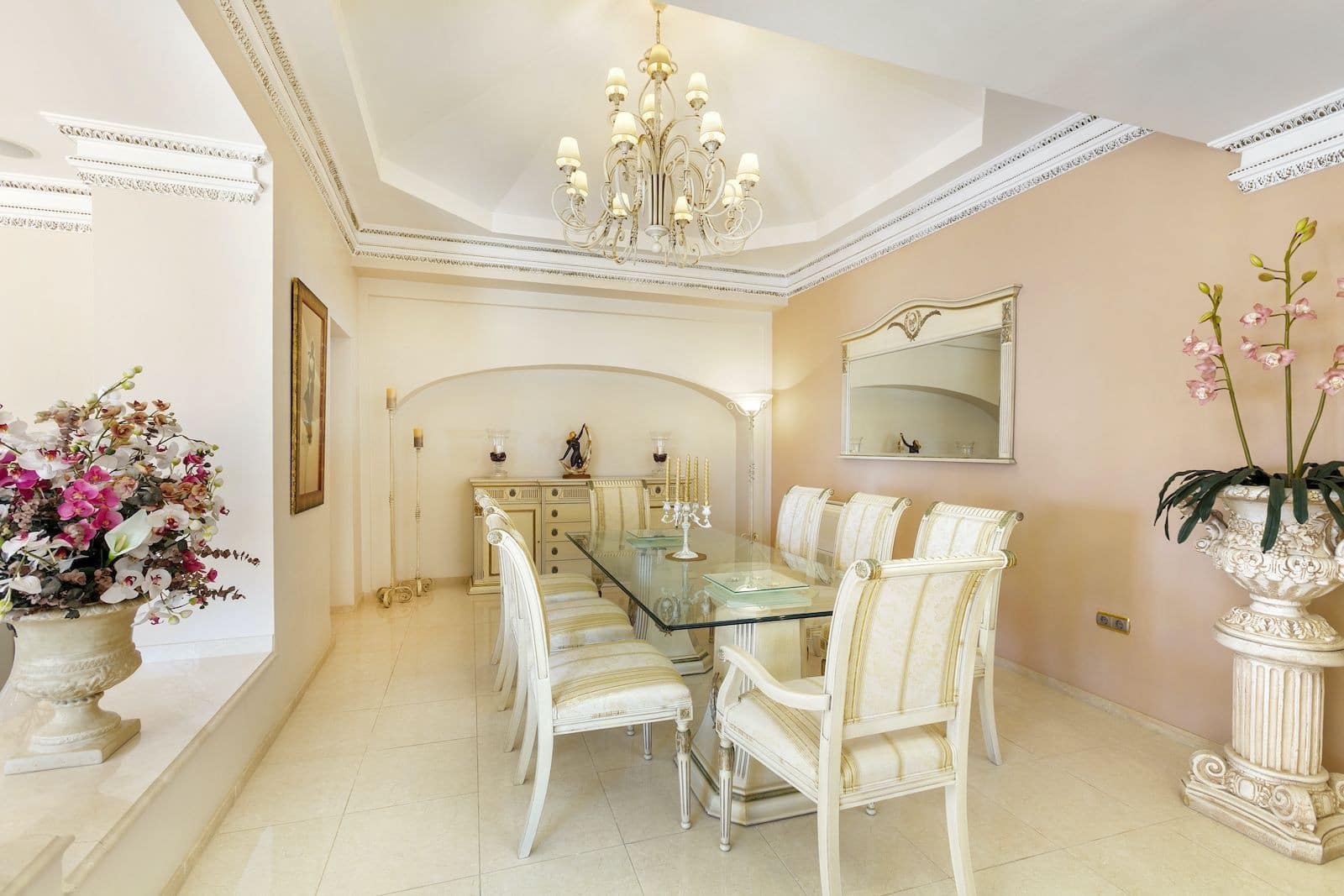 5 soveværelse Villa til salg i Marbella med swimmingpool garage - € 5.995.000 (Ref: 9796993)