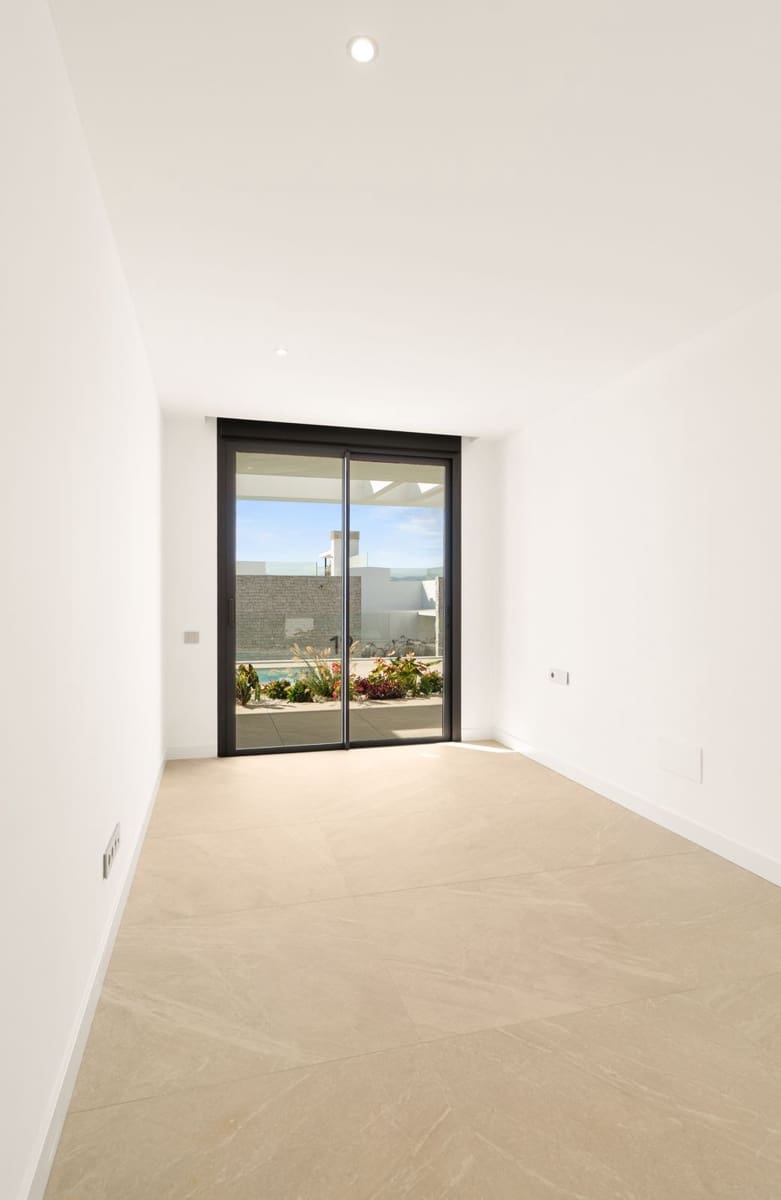 3 sovrum Lägenhet till salu i Marbella med pool garage - 1 590 000 € (Ref: 9799136)