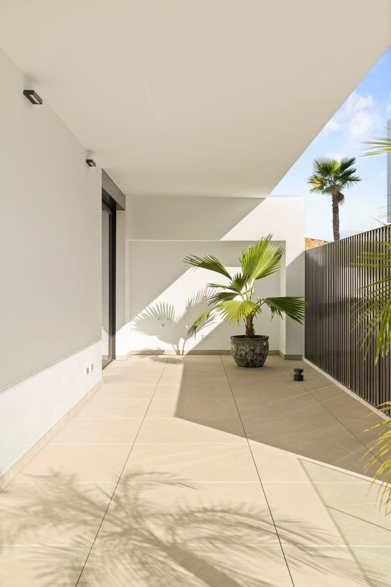 3 sovrum Lägenhet till salu i Marbella med pool garage - 1 590 000 € (Ref: 9799136)