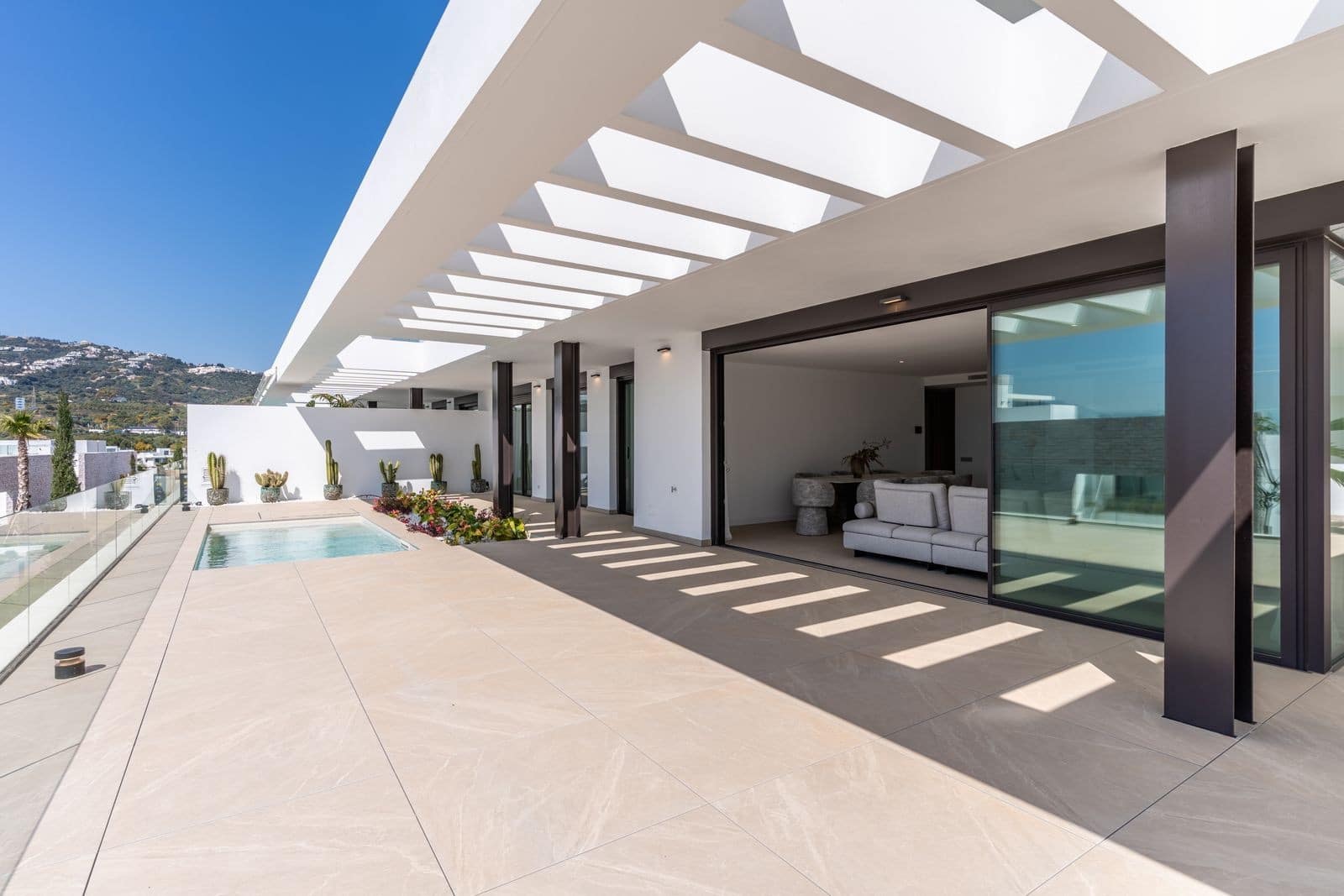 3 sovrum Lägenhet till salu i Marbella med pool garage - 1 590 000 € (Ref: 9799136)