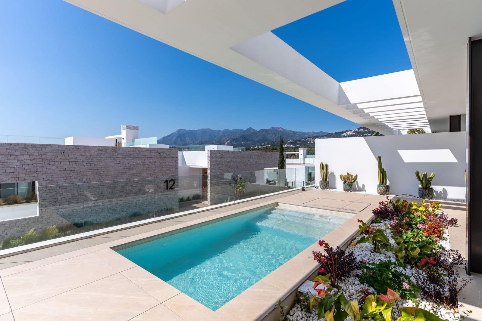 3 sovrum Lägenhet till salu i Marbella med pool garage - 1 590 000 € (Ref: 9799136)