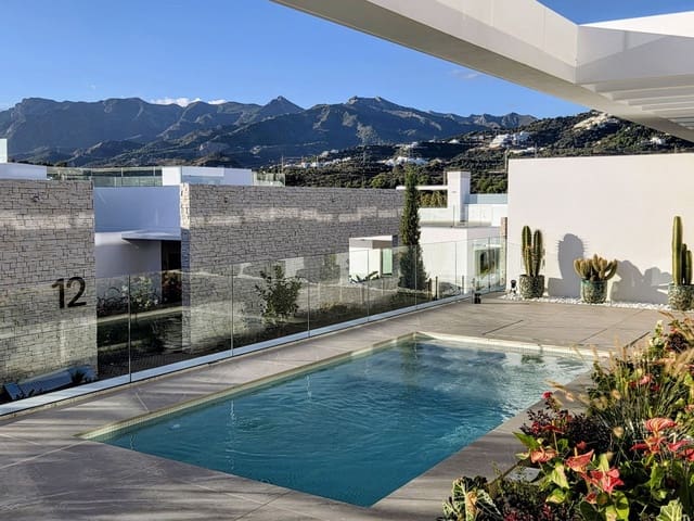 3 sovrum Lägenhet till salu i Marbella med pool garage - 1 590 000 € (Ref: 9799136)